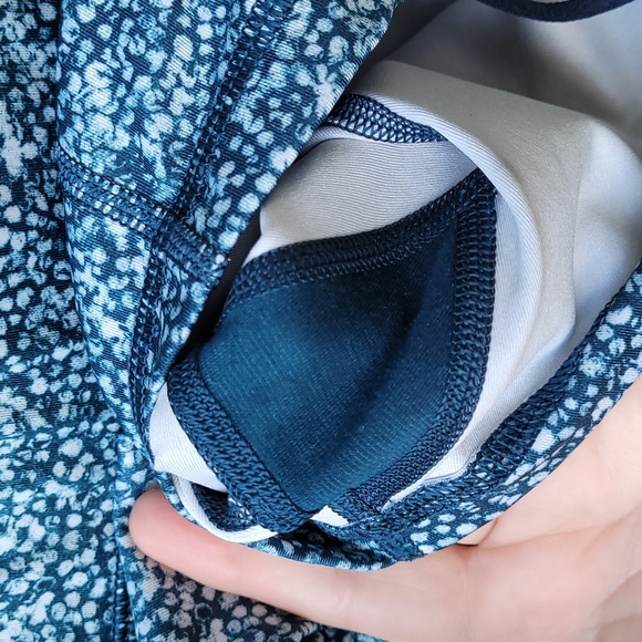 Lululemon hot hot short pebble print parfait - Picture 16 of 16